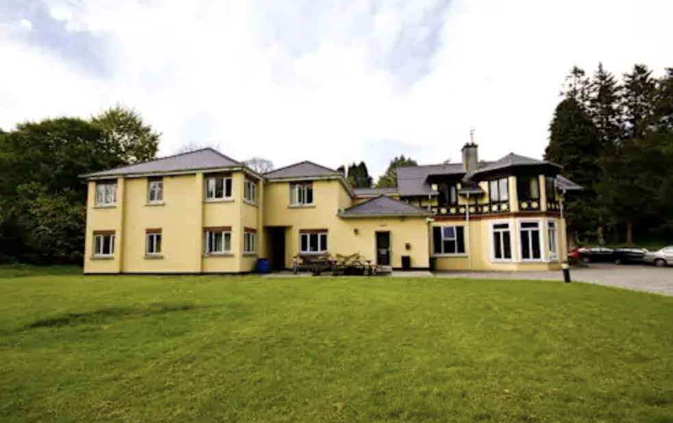 Glendalough Hostel – An Óige